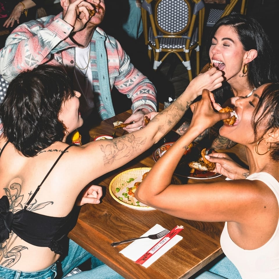 A Table That Feels Like Home