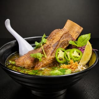 SHORT RIB BOAT NOODLE